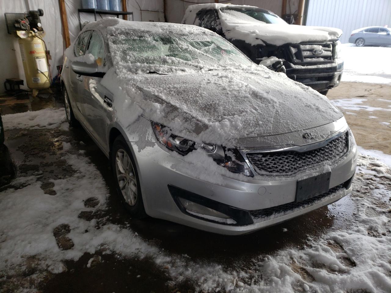 KIA OPTIMA LX 2013 with VIN KNAGM4A77D5382362 - Photo from auction