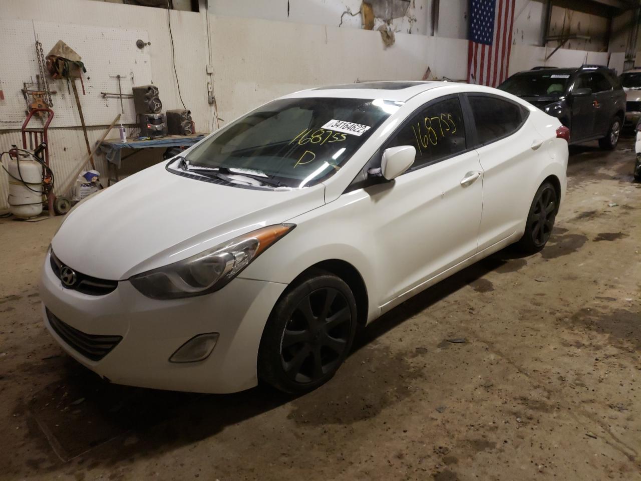 Photo 2 from auction – 2012 HYUNDAI ELANTRA GL with VIN 5NPDH4AE2CH106775