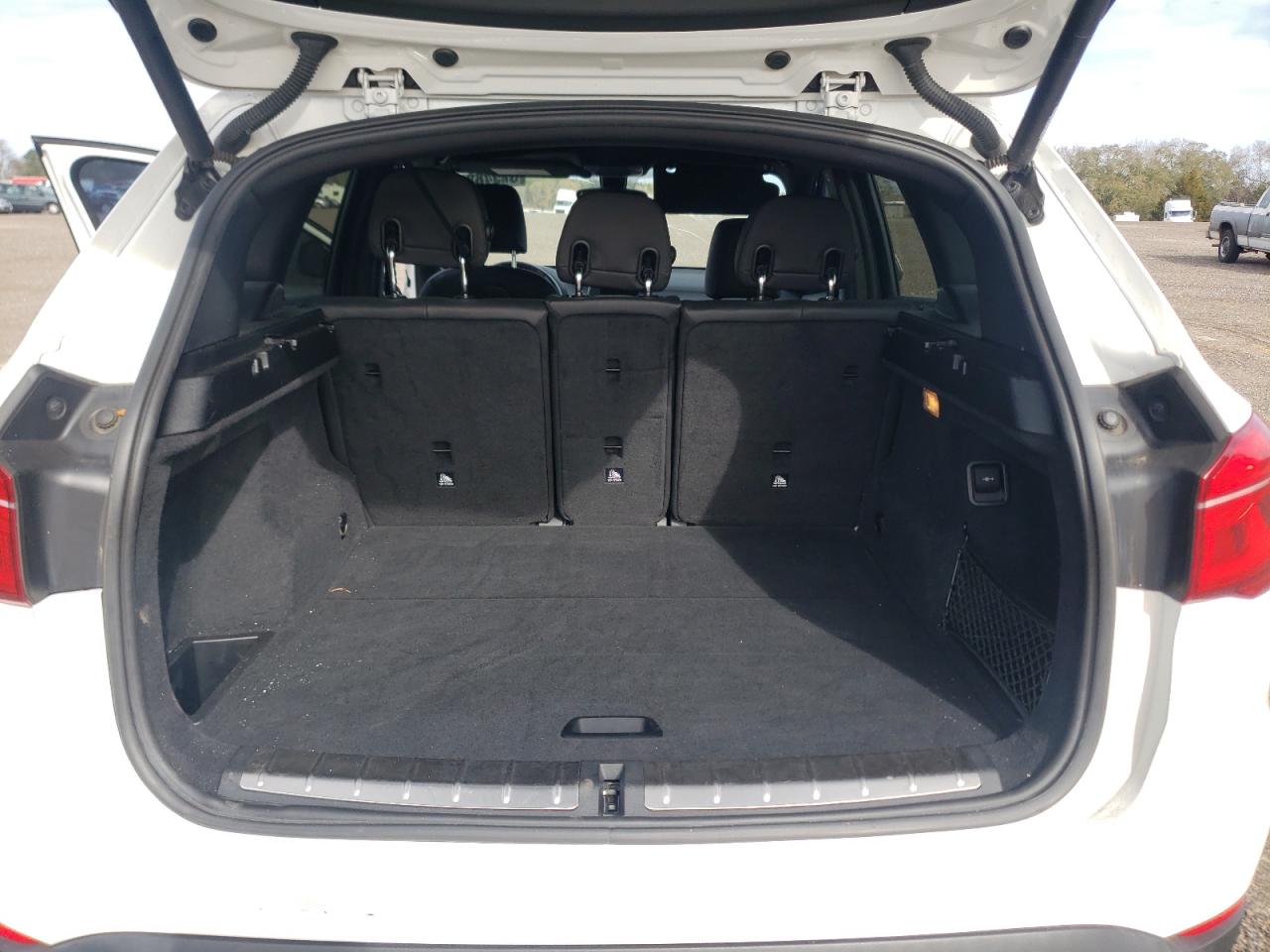Photo 9 from auction – 2017 BMW X1 XDRIVE2 with VIN WBXHT3C33H5F78311