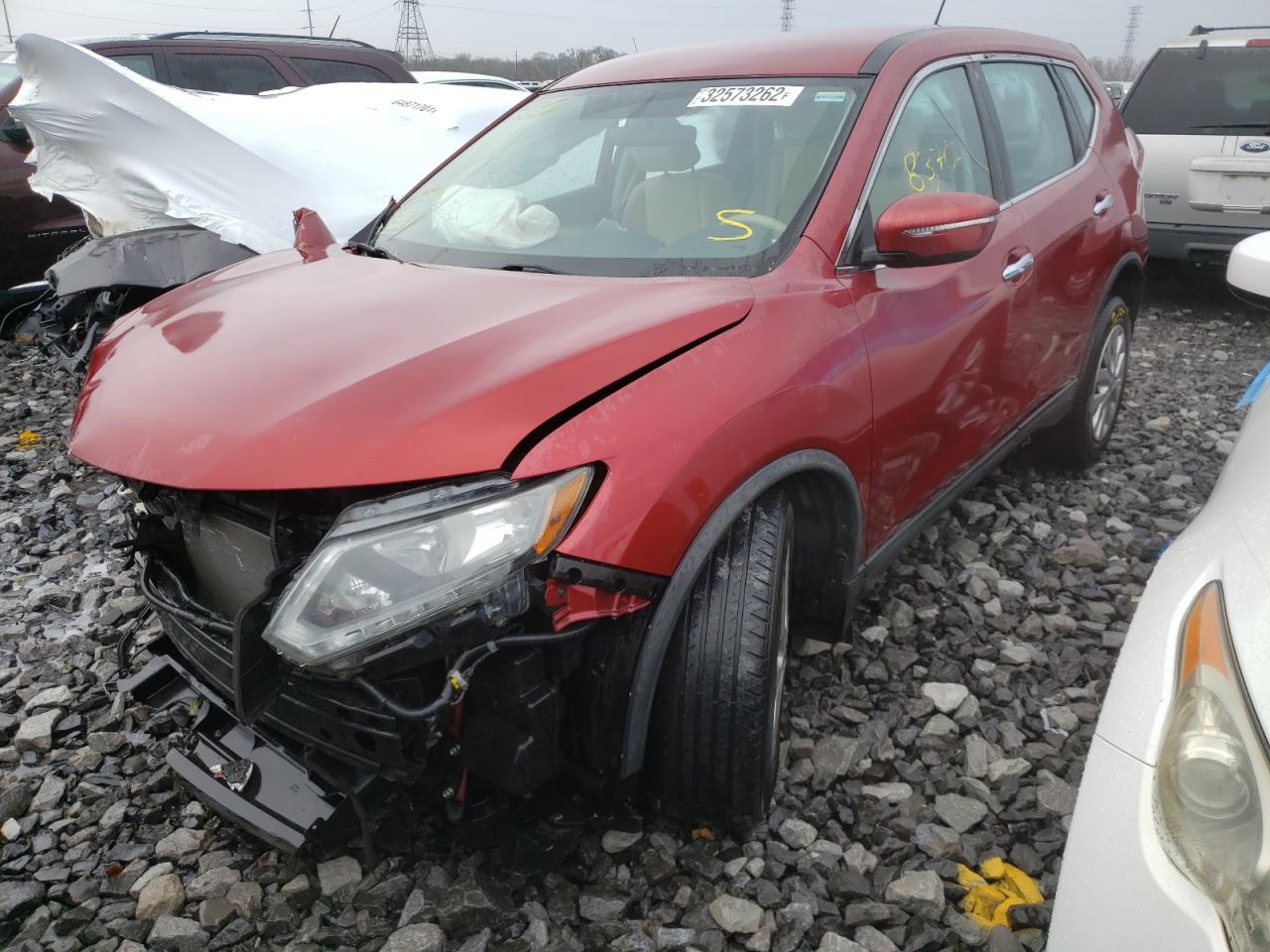 Photo 2 from auction – 2015 NISSAN ROGUE S with VIN KNMAT2MTXFP569921