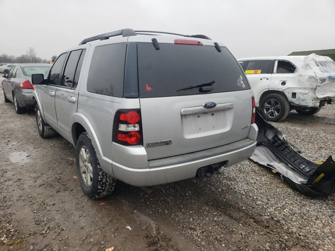 Photo 3 from auction – 2009 FORD EXPLORER X with VIN 1FMEU73E79UA44475