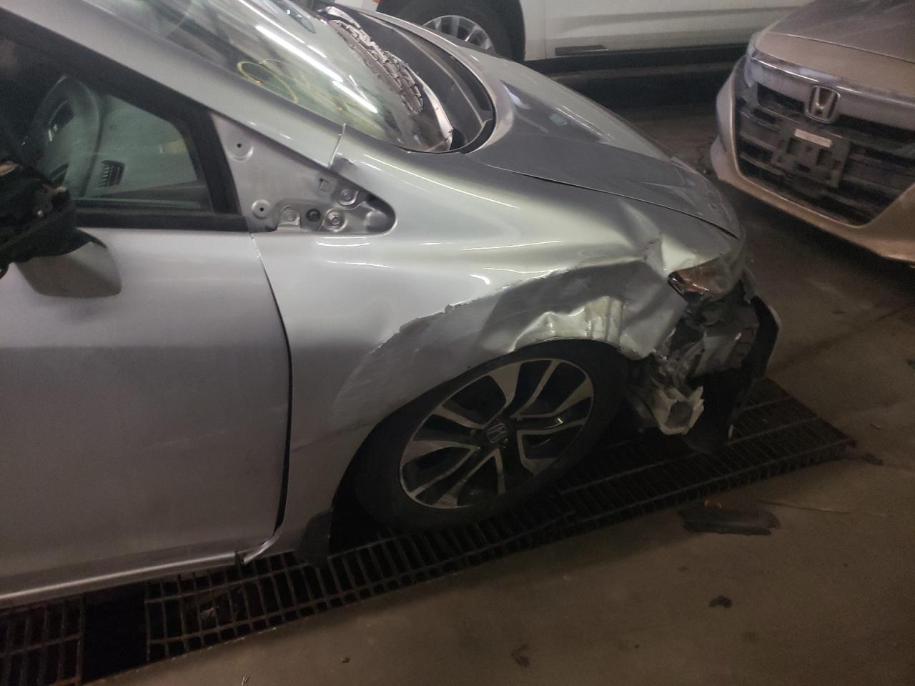Photo 9 from auction – 2015 HONDA CIVIC EX with VIN 2HGFB2F86FH535370