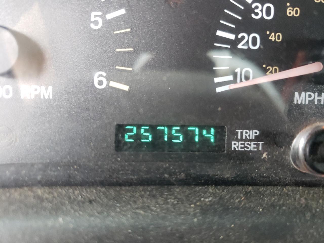 Photo 8 from auction – 2000 JEEP CHEROKEE S with VIN 1J4FT48S3YL143513