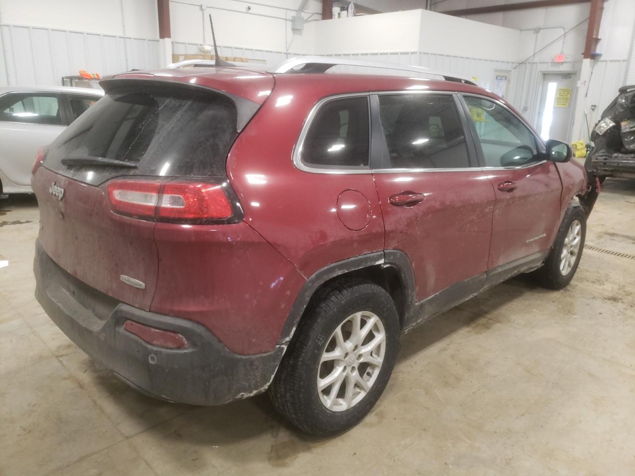 Photo 4 from auction – 2017 JEEP CHEROKEE L with VIN 1C4PJMCB6HW544303