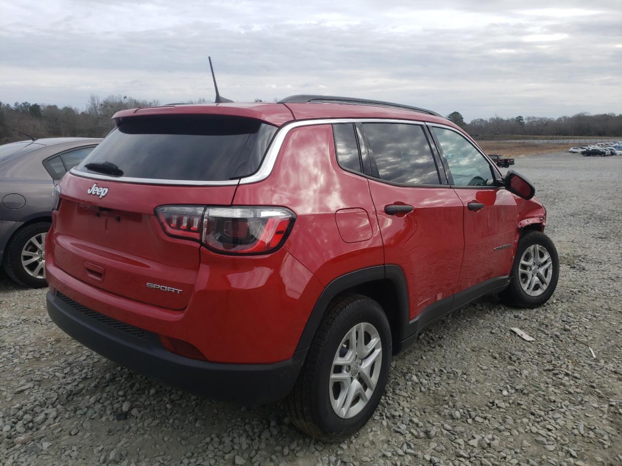 Foto 4 de la subasta – 2021 JEEP COMPASS SP con VIN 3C4NJCAB3MT567333