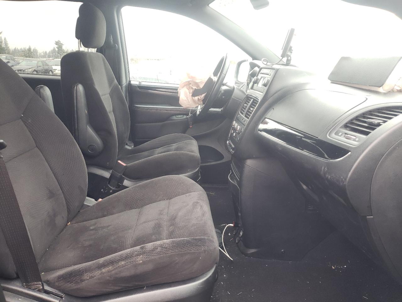 Photo 5 from auction – 2014 DODGE GRAND CARA with VIN 2C4RDGBG9ER365756