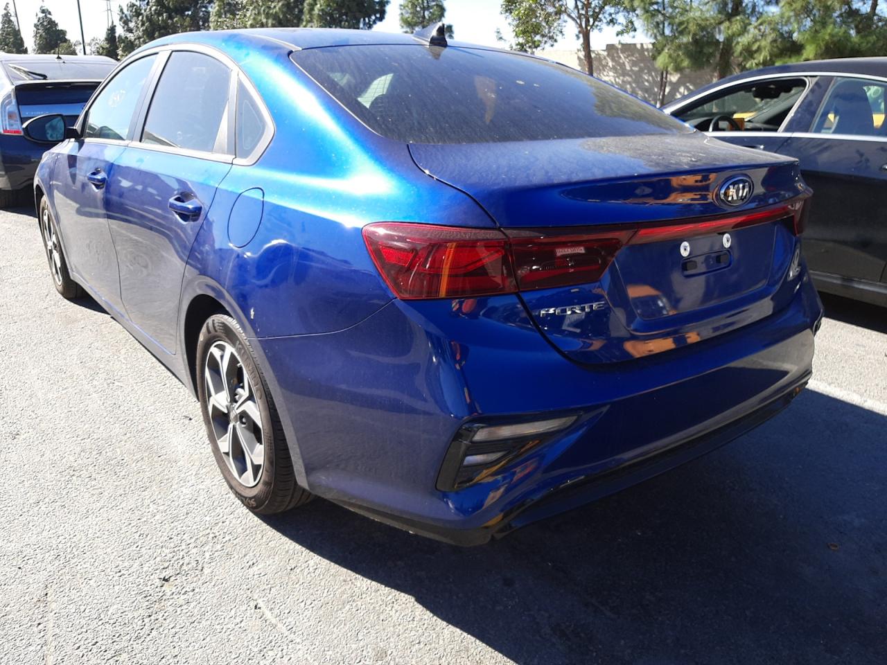 Photo 3 from auction – 2020 KIA FORTE FE with VIN 3KPF24ADXLE182928