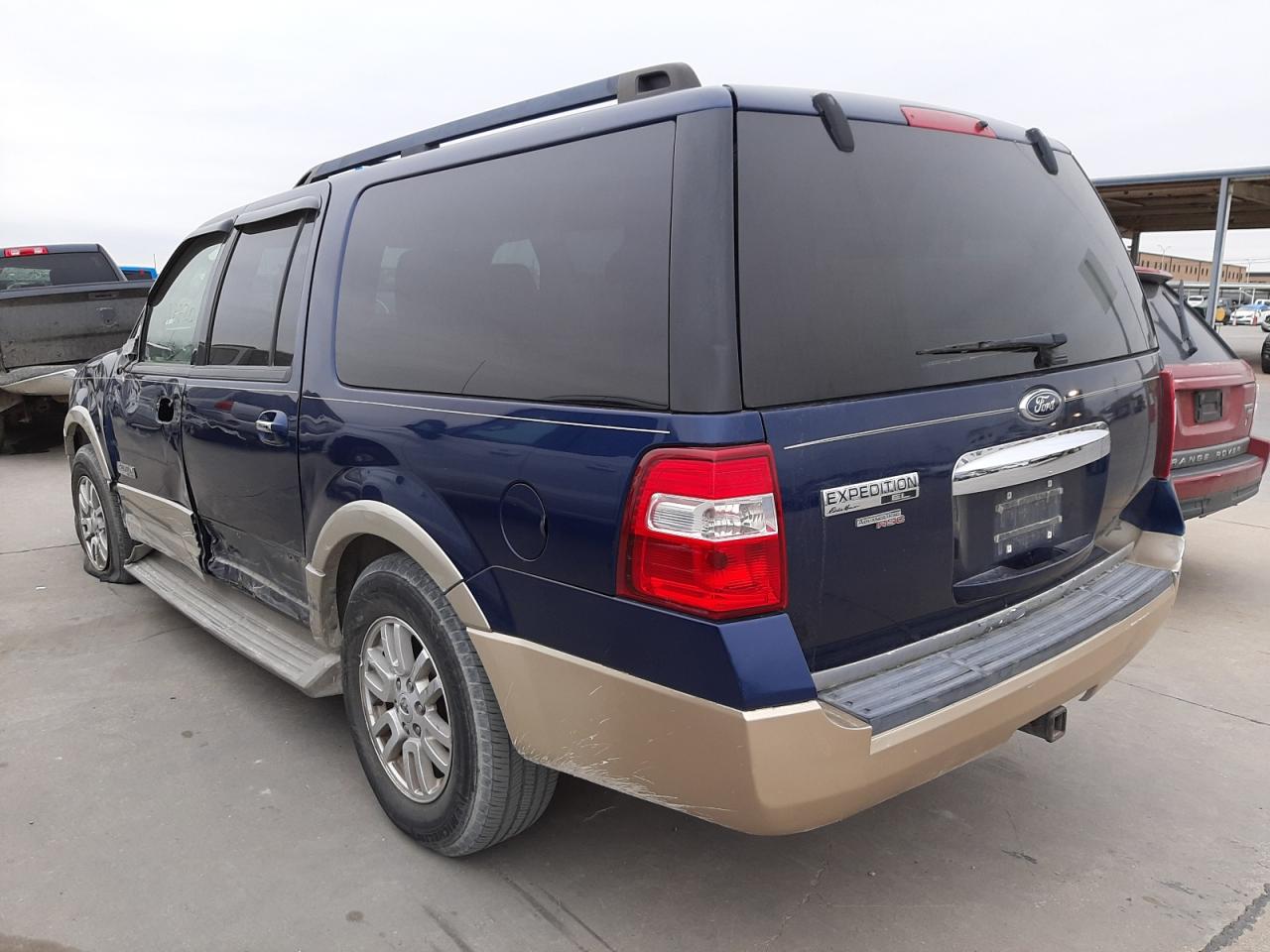 Photo 3 from auction – 2008 FORD EXPEDITION with VIN 1FMFK18518LA80067