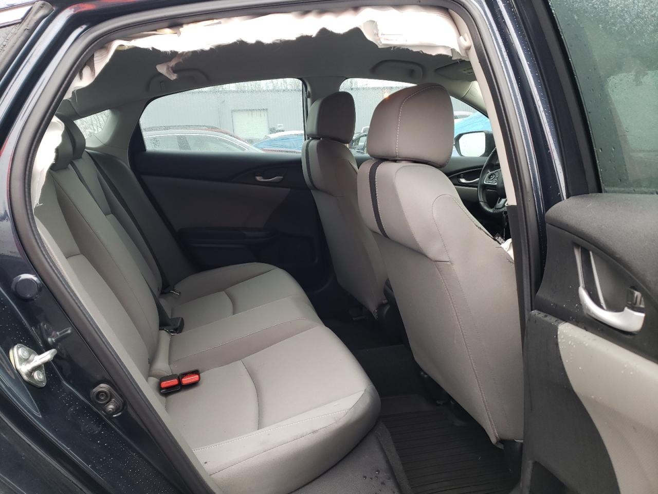 Photo 6 from auction – 2020 HONDA CIVIC LX with VIN 19XFC2F65LE202241