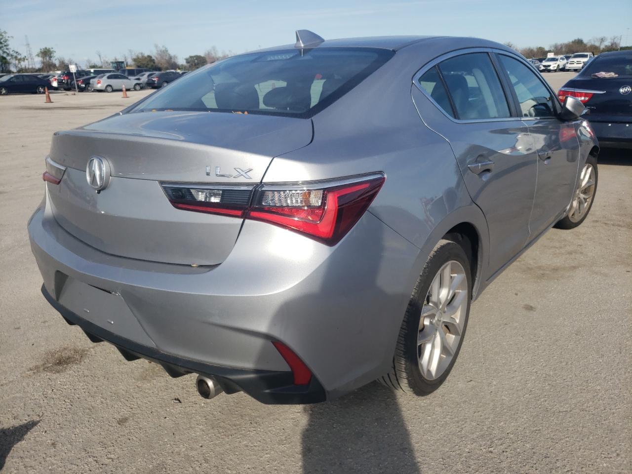 Photo 4 from auction – 2019 ACURA ILX with VIN 19UDE2F36KA001264