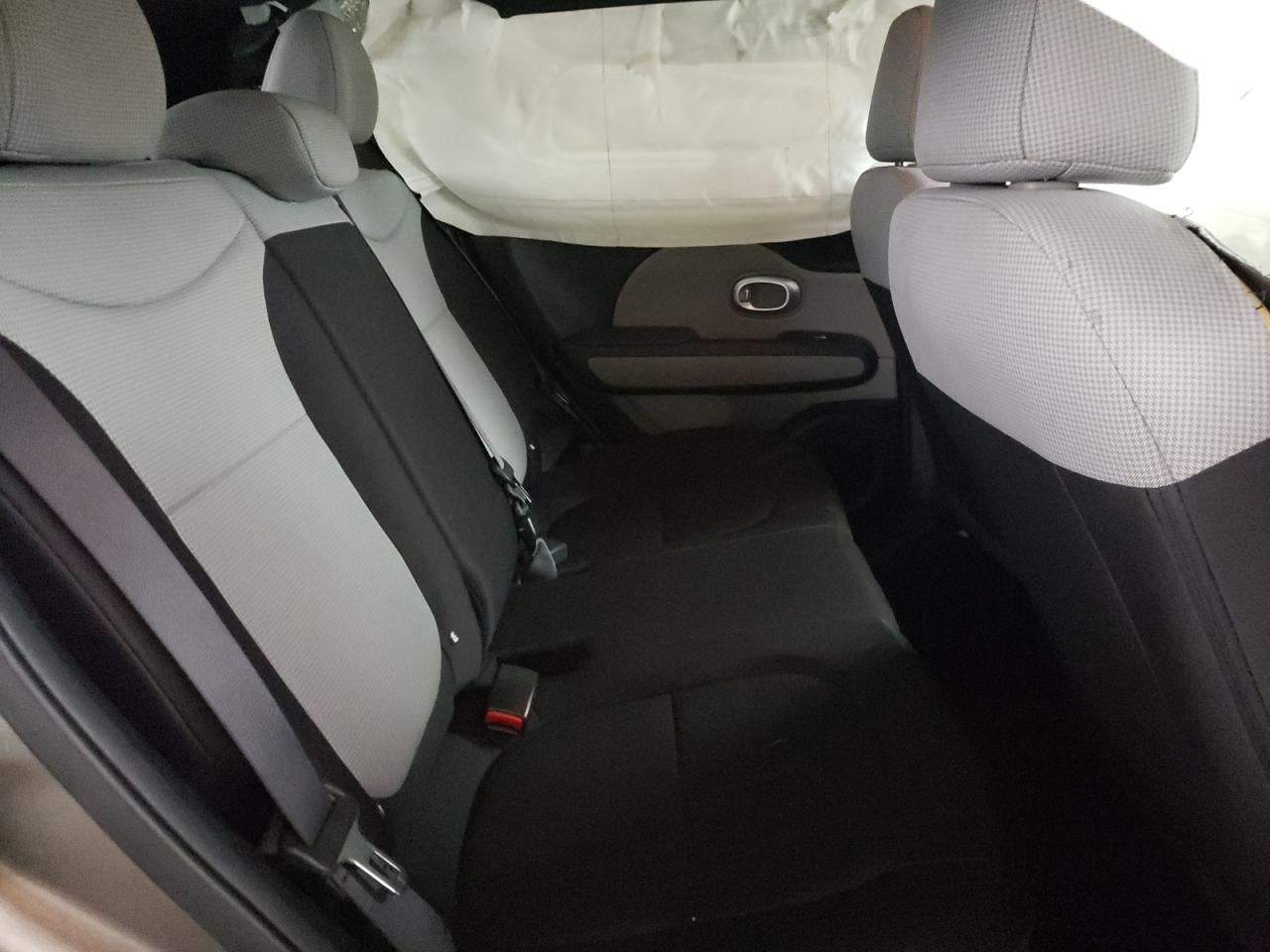 Photo 6 from auction – 2018 KIA SOUL with VIN KNDJN2A23J7506142