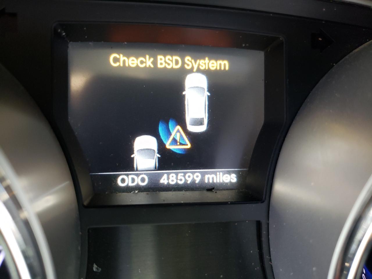 Photo 8 from auction – 2014 HYUNDAI SONATA SE with VIN 5NPEC4AB6EH926501