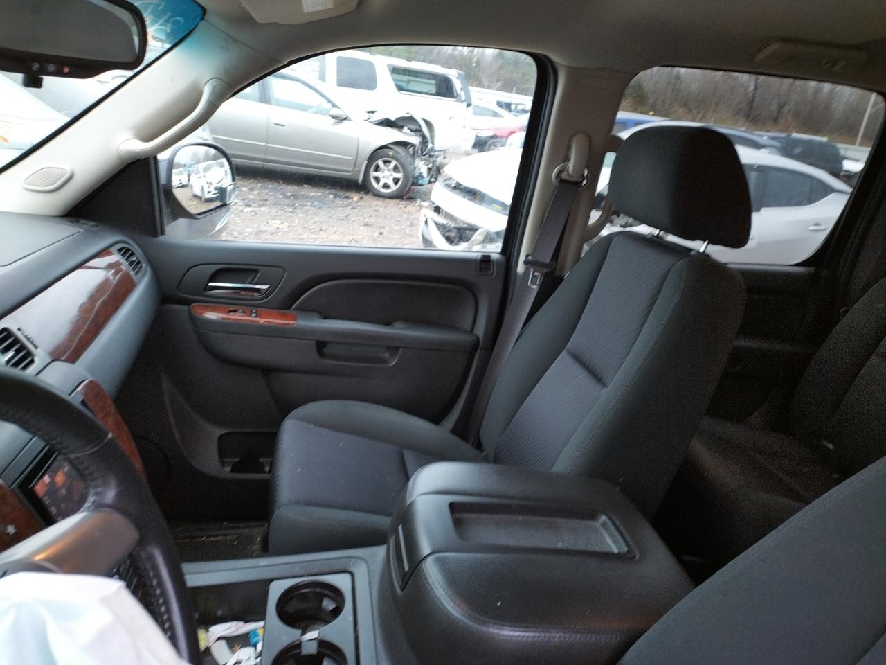 Photo 5 from auction – 2012 CHEVROLET AVALANCHE with VIN 3GNMCEE07CG137250