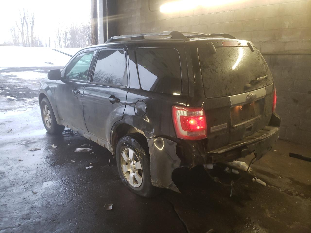 Photo 3 from auction – 2012 FORD ESCAPE LIM with VIN 1FMCU9E74CKC78187