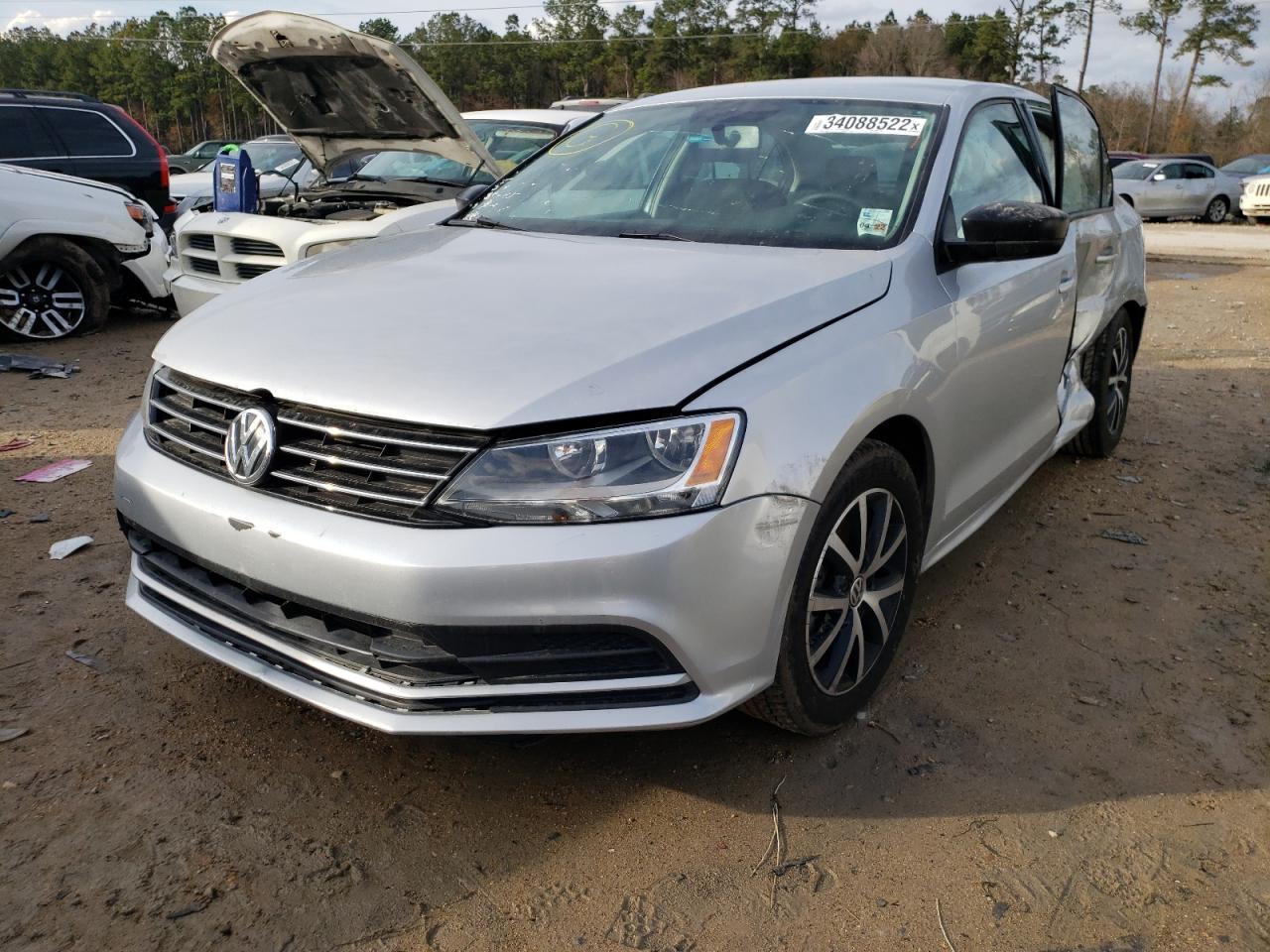 Photo 2 from auction – 2016 VOLKSWAGEN JETTA SE with VIN 3VWD67AJ4GM235960