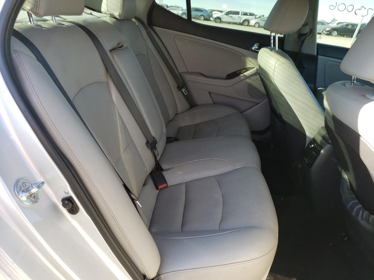 Photo 6 from auction – 2014 KIA OPTIMA EX with VIN 5XXGN4A7XEG291468