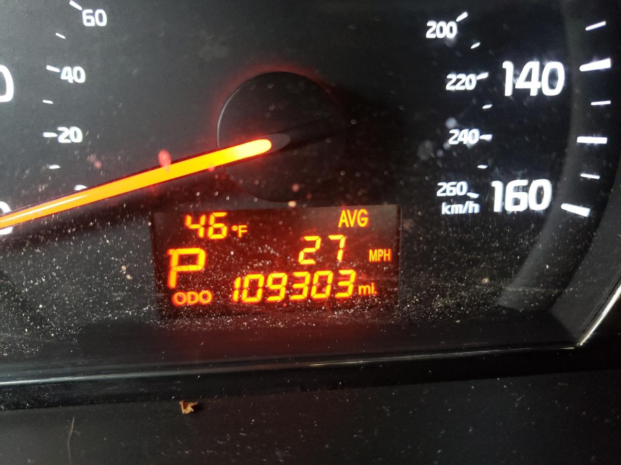 Photo 8 from auction – 2015 KIA SORENTO LX with VIN 5XYKTCA65FG605476
