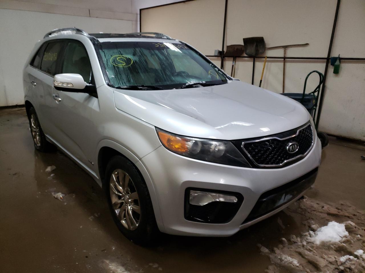 KIA SORENTO SX 2012 with VIN 5XYKWDA24CG192603 - Photo from auction
