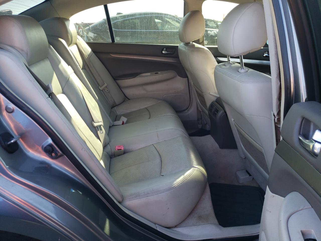 Photo 6 from auction – 2011 INFINITI G25 BASE with VIN JN1DV6AP7BM603513