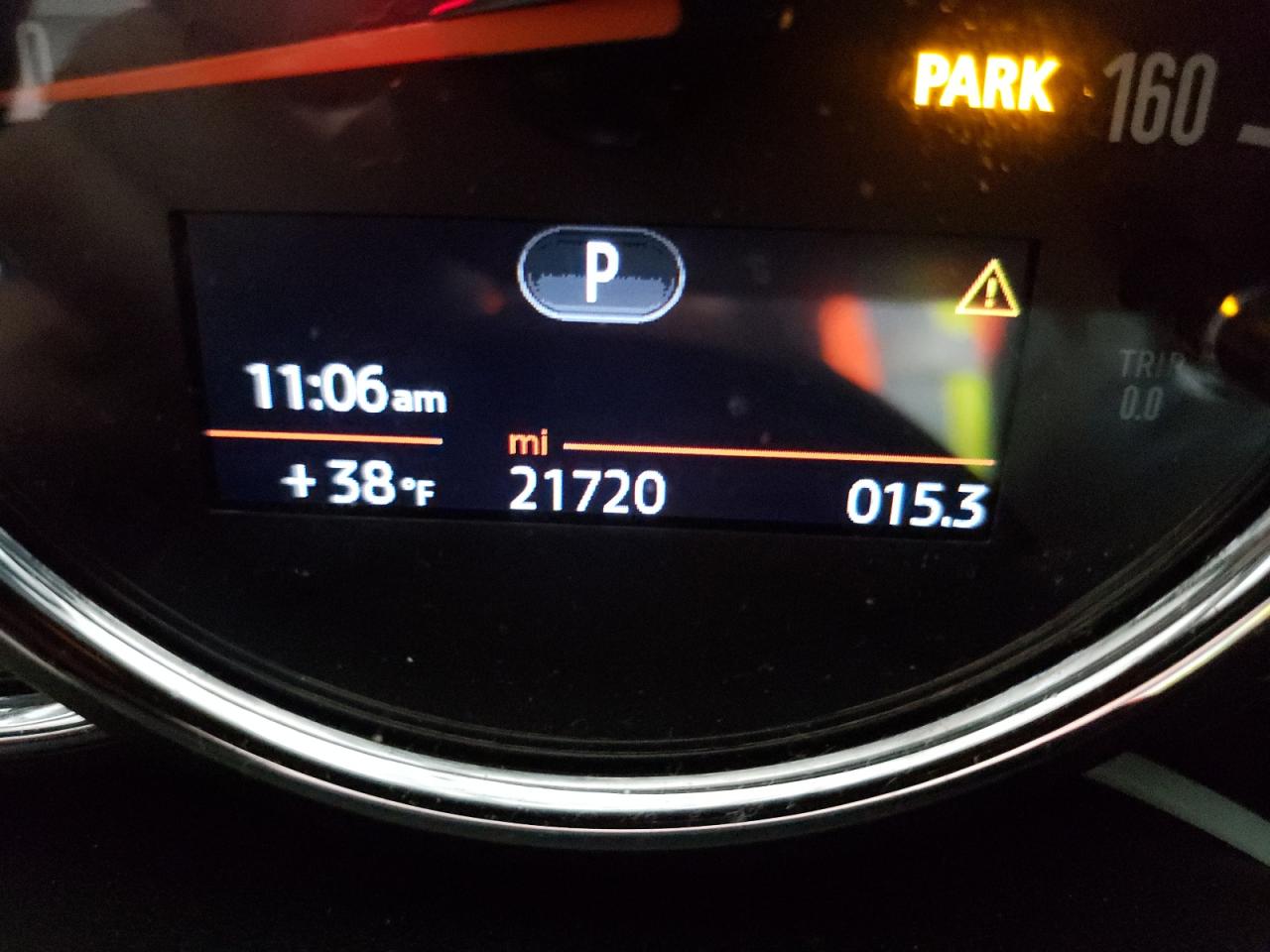 Photo 8 from auction – 2018 MINI COOPER S E with VIN WMZYU7C4XJ3E56489