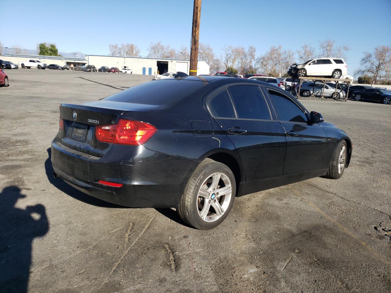 Photo 4 from auction – 2015 BMW 320 I with VIN WBA3B1C52FK141599