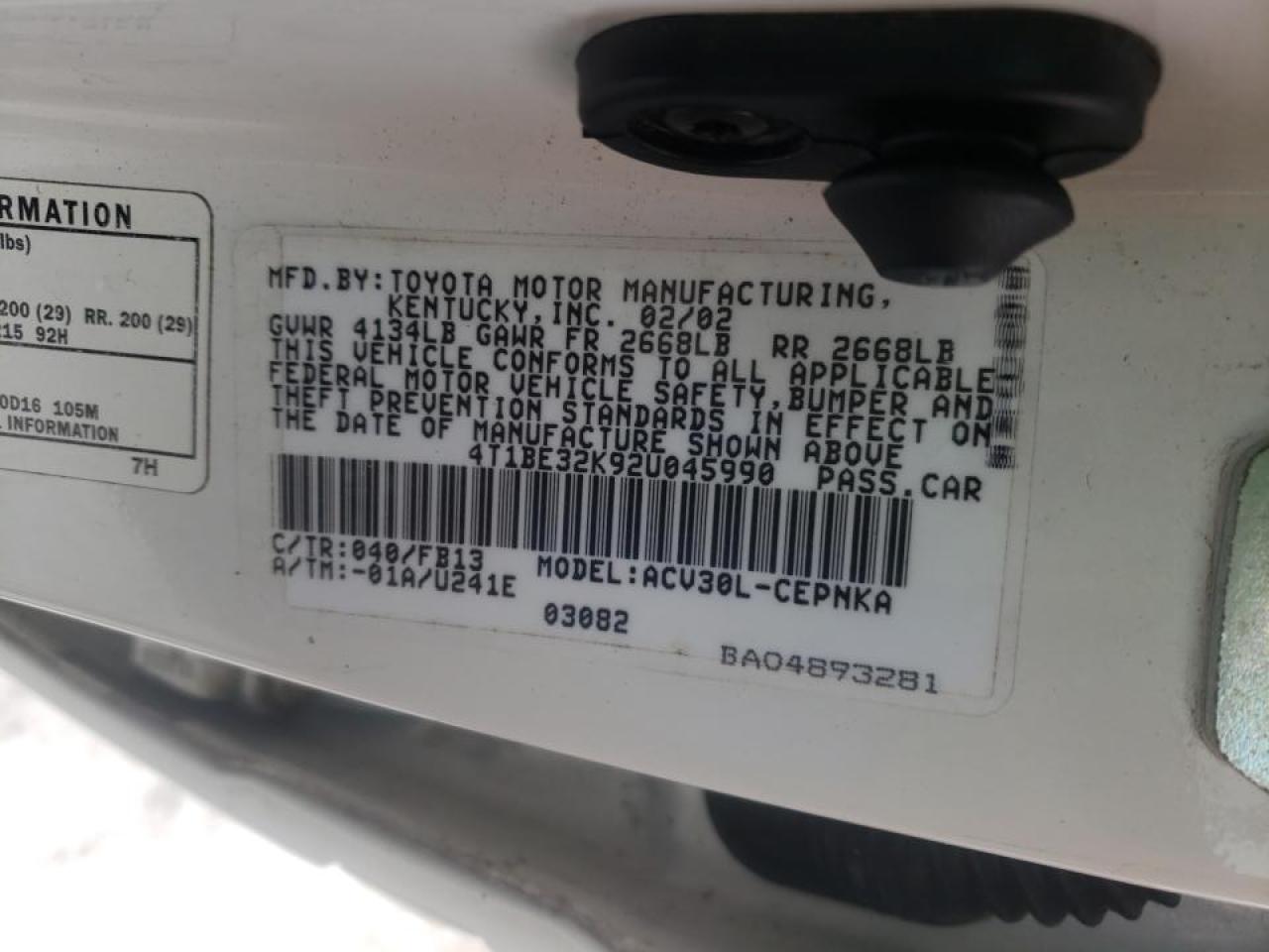 Photo 10 from auction – 2002 TOYOTA CAMRY LE with VIN 4T1BE32K92U045990