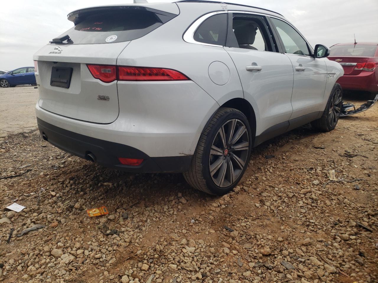 Photo 4 from auction – 2019 JAGUAR F-PACE PRE with VIN SADCK2FX6KA609571