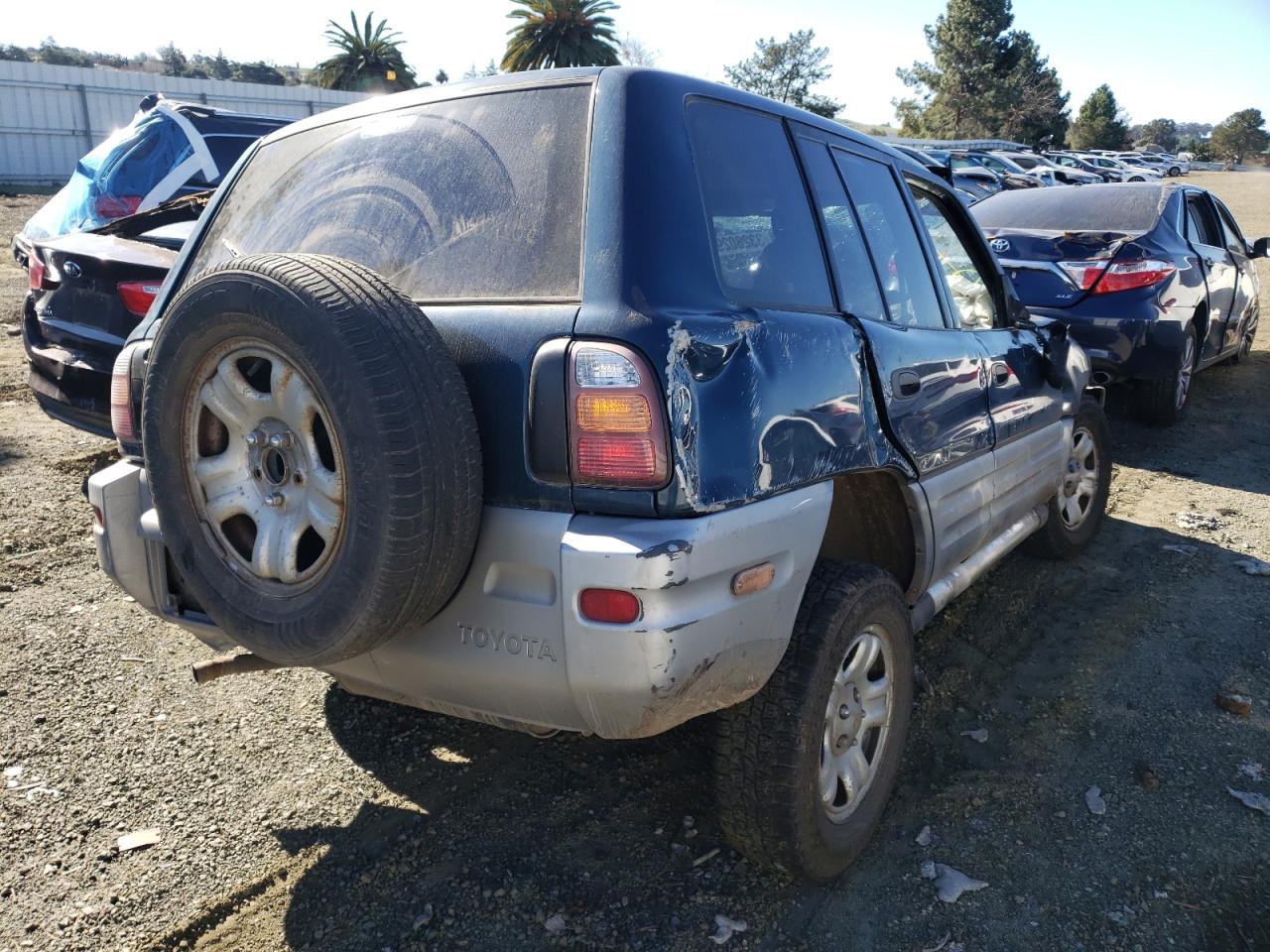 Photo 4 from auction – 2000 TOYOTA RAV4 with VIN JT3GP10VXY7065327