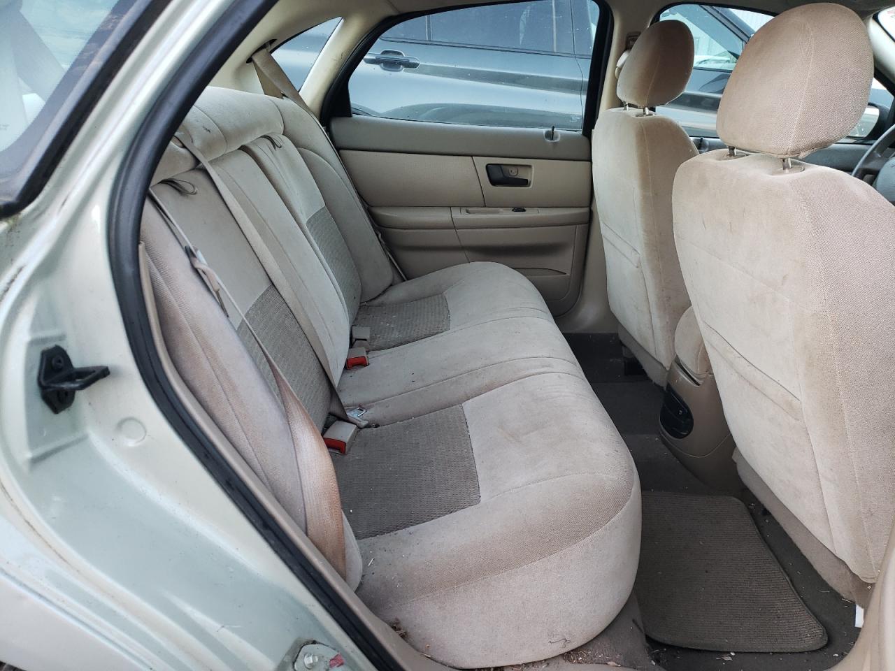 Photo 6 from auction – 2006 FORD TAURUS SE with VIN 1FAFP53U46A121690
