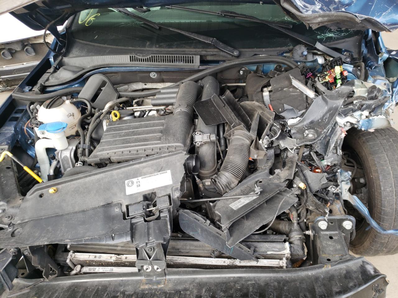 Photo 7 from auction – 2016 VOLKSWAGEN JETTA S with VIN 3VW267AJ0GM237664