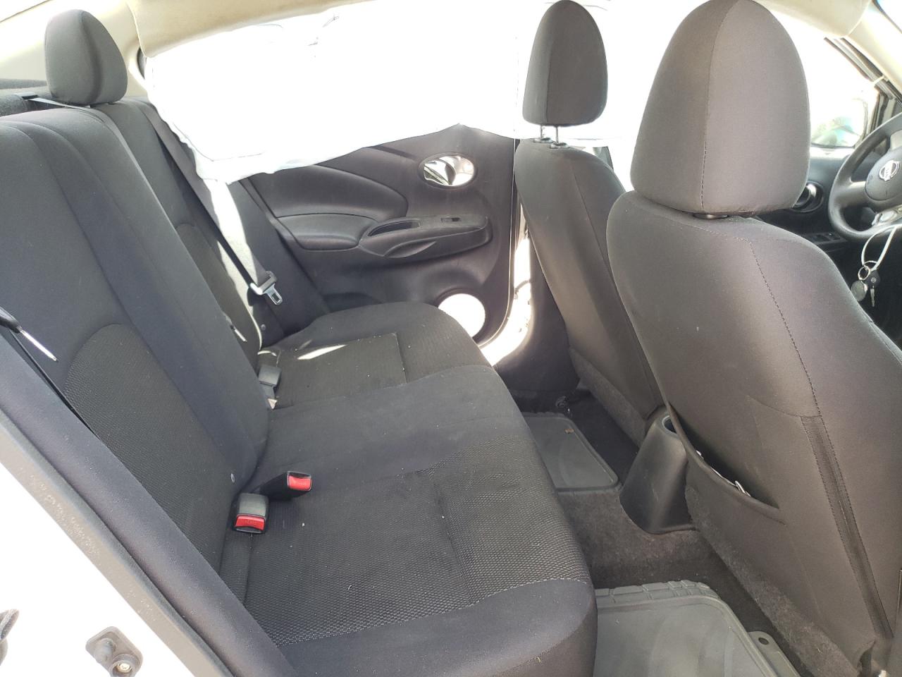 Photo 6 from auction – 2012 NISSAN VERSA S with VIN 3N1CN7AP2CL915817