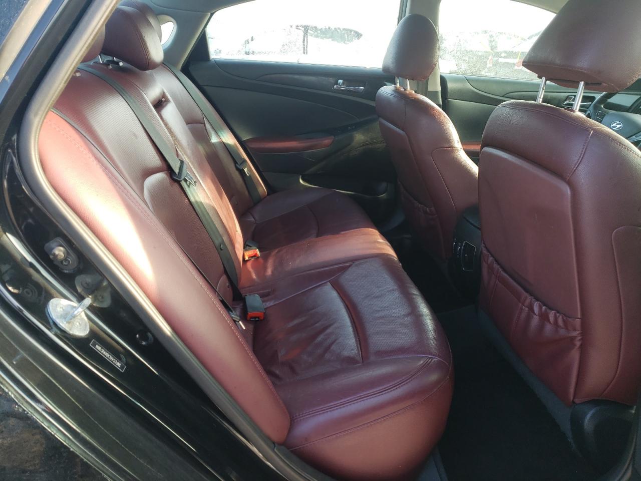 Photo 6 from auction – 2013 HYUNDAI SONATA SE with VIN 5NPEC4ACXDH687896