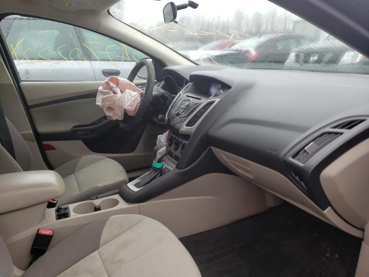 Photo 5 from auction – 2013 FORD FOCUS SE with VIN 1FADP3K23DL282240