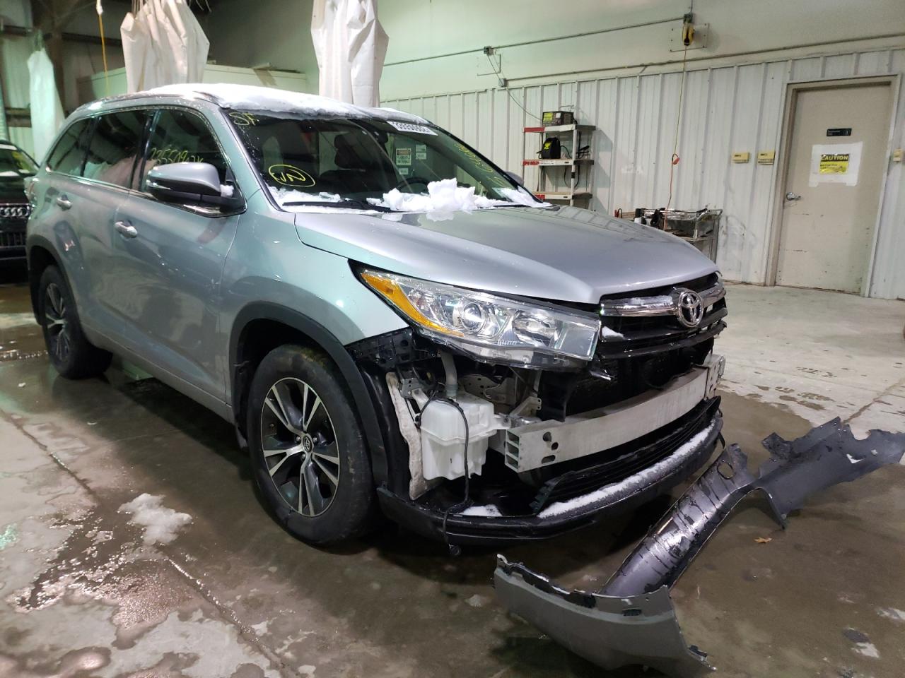 TOYOTA HIGHLANDER 2016 with VIN 5TDJKRFH2GS295495 - Photo from auction