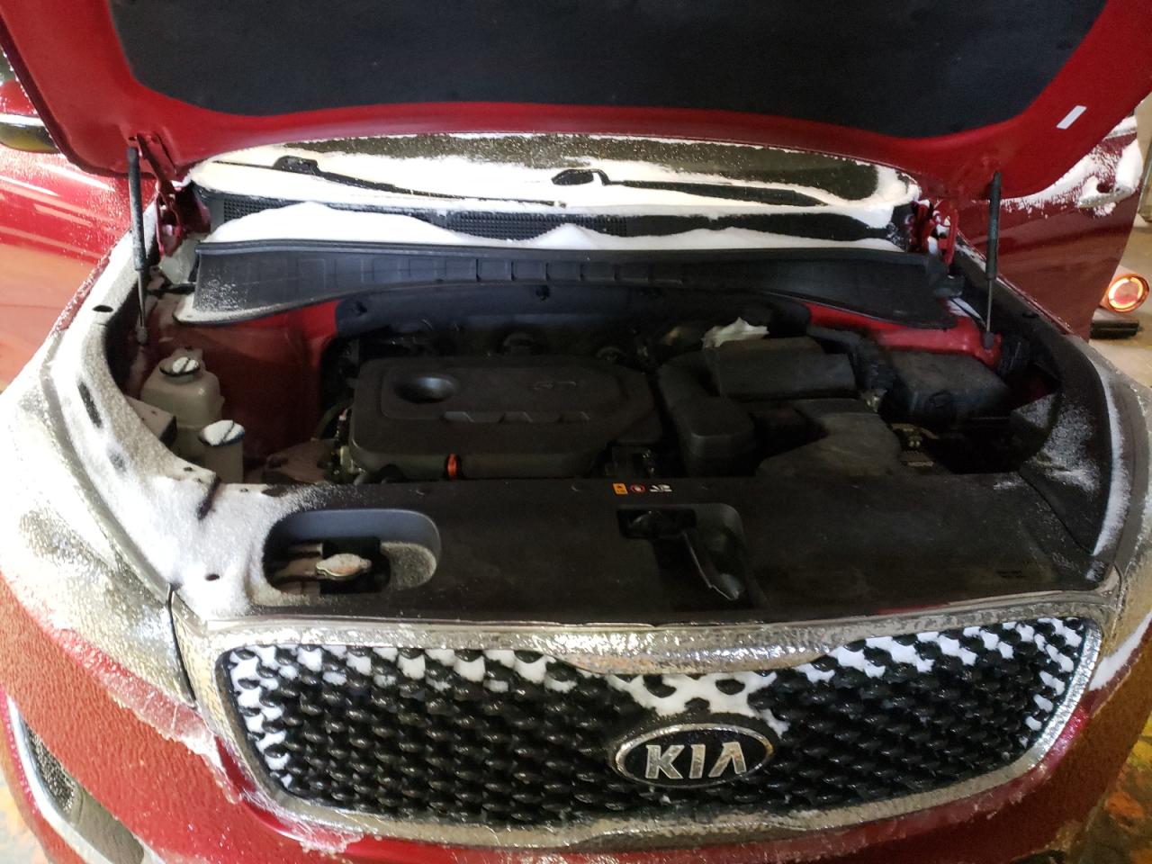 Photo 7 from auction – 2016 KIA SORENTO LX with VIN 5XYPGDA35GG068762