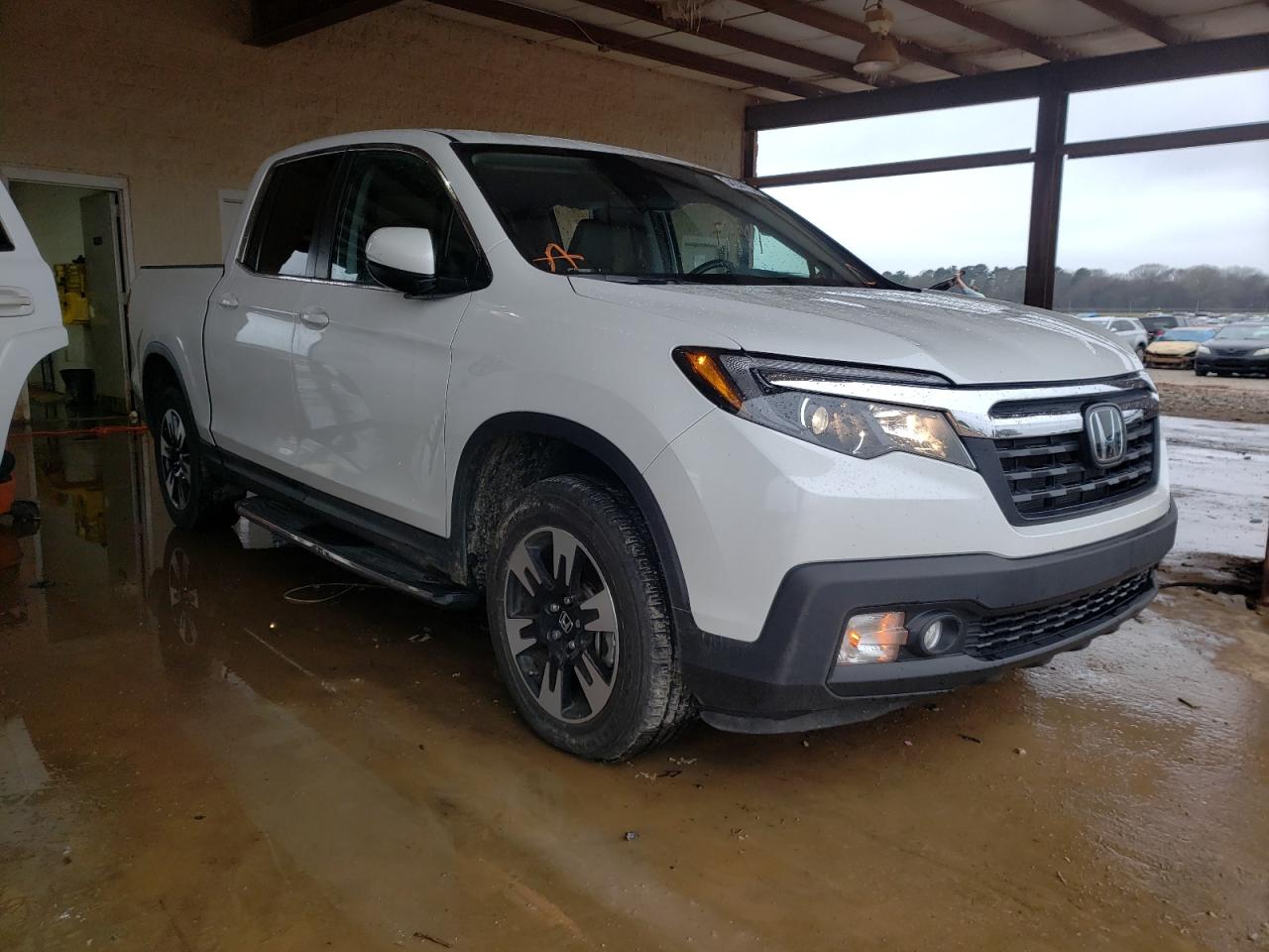 HONDA RIDGELINE 2020 with VIN 5FPYK3F52LB030406 - Photo from auction