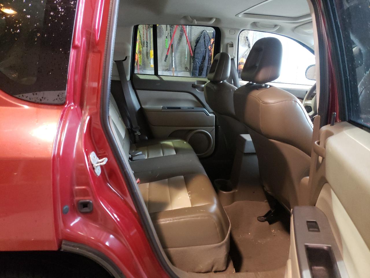 Photo 6 from auction – 2007 JEEP COMPASS LI with VIN 1J8FF57W67D144874