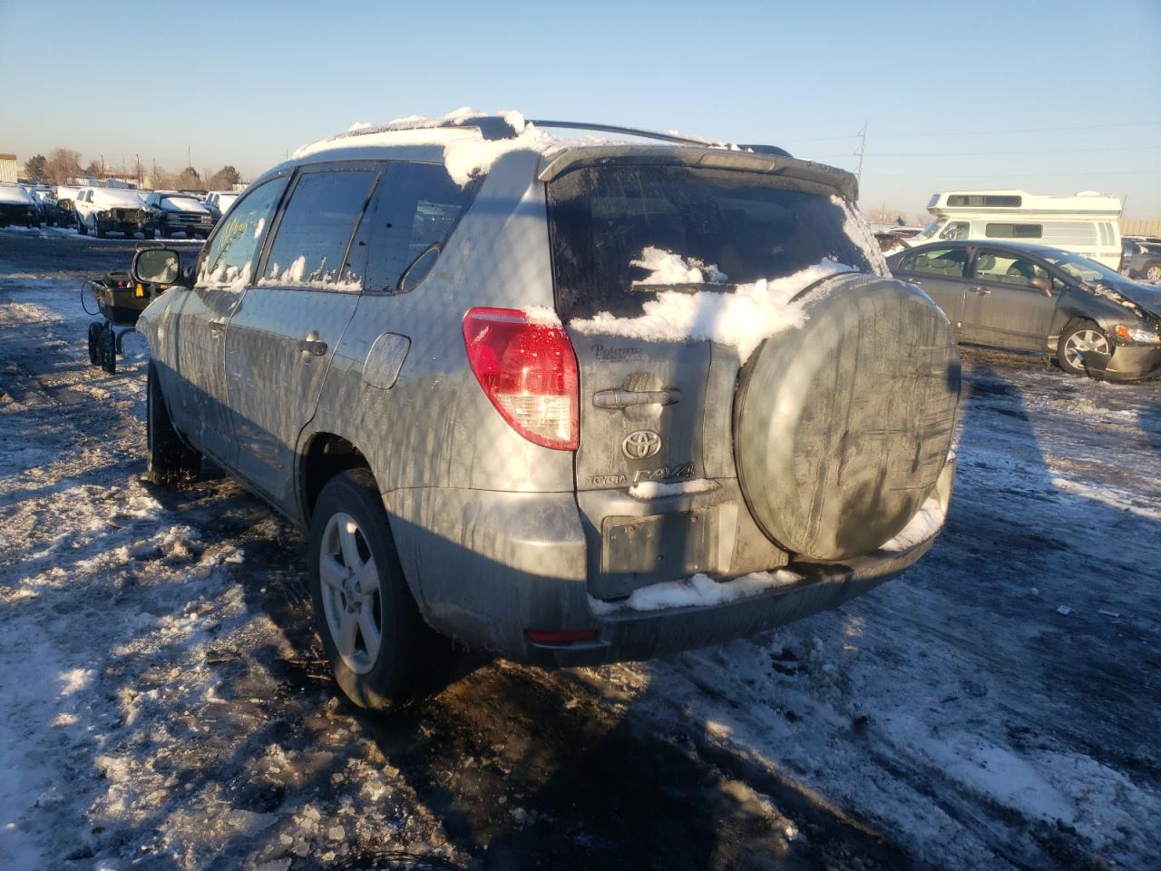 Photo 3 from auction – 2006 TOYOTA RAV4 with VIN JTMBD33V666017493