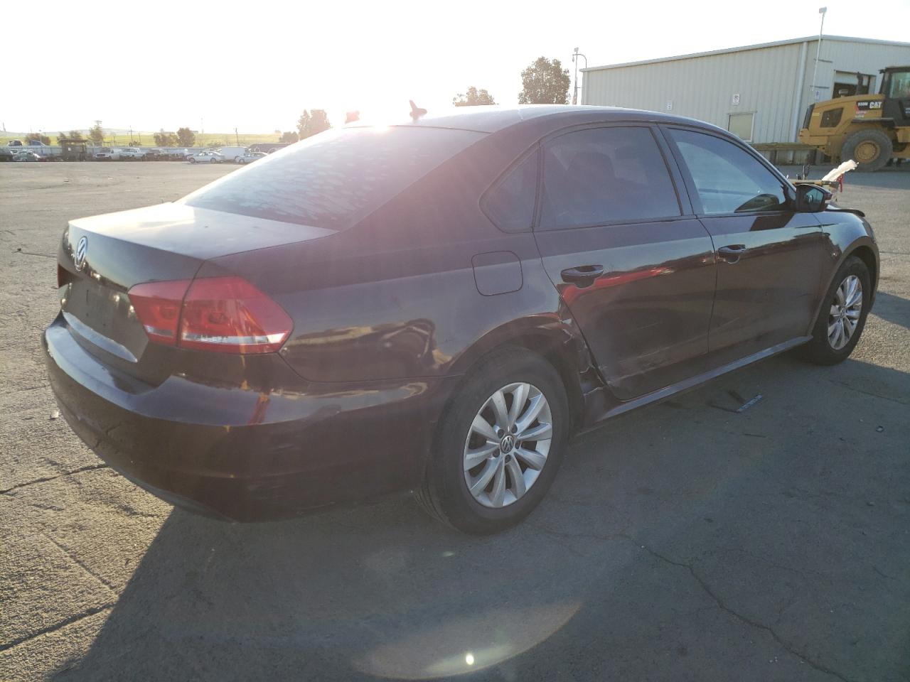Photo 4 from auction – 2013 VOLKSWAGEN PASSAT S with VIN 1VWAP7A38DC038112