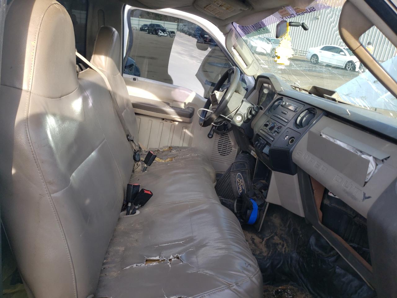 Photo 5 from auction – 2008 FORD F250 SUPER with VIN 1FTNF205X8EC04413
