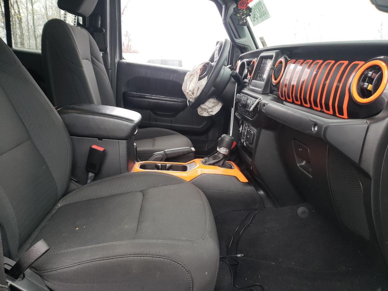 صورة رقم 5 من المزاد - 2020 JEEP GLADIATOR مع VIN 1C6HJTAG5LL213372