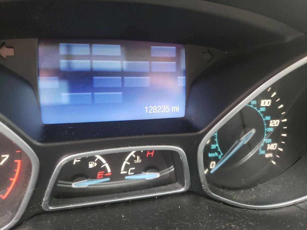 Photo 8 from auction – 2013 FORD FOCUS SE with VIN 1FADP3F2XDL329967