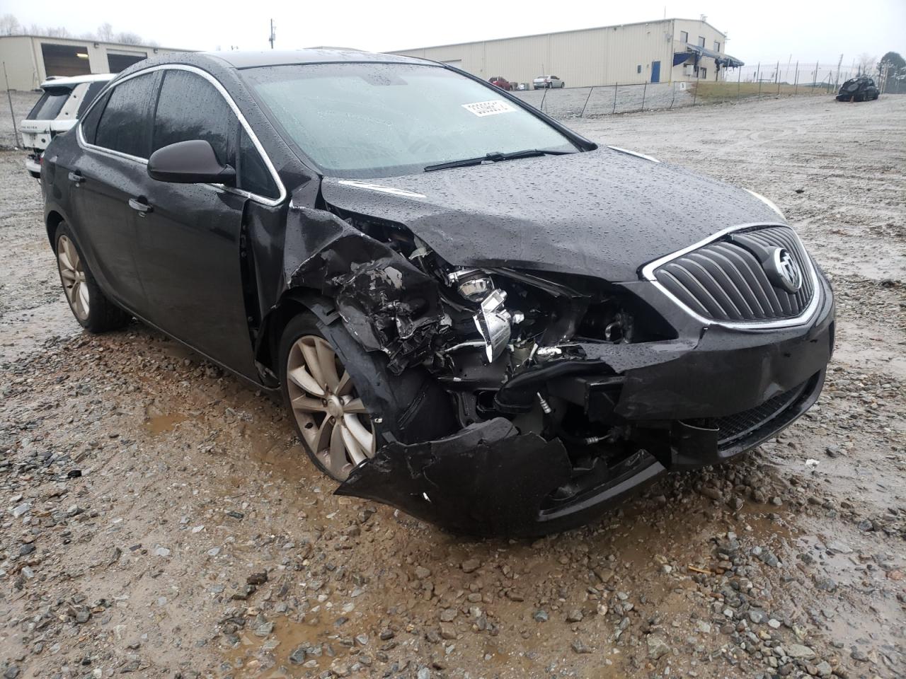 BUICK VERANO 2014 with VIN 1G4PP5SK8E4110005 - Photo from auction