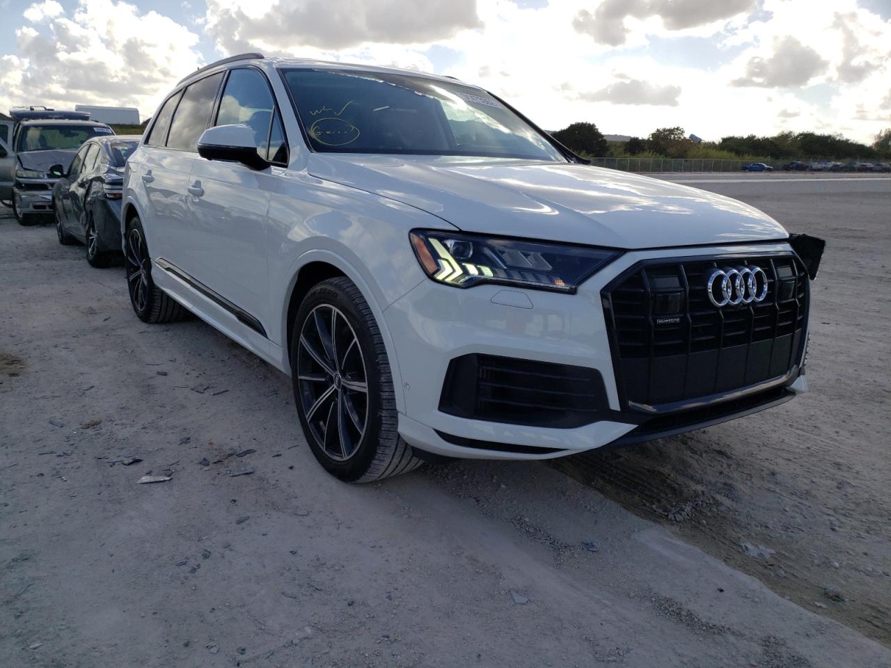 AUDI Q7 PRESTIG 2020 with VIN WA1VXAF74LD008640 - Photo from auction