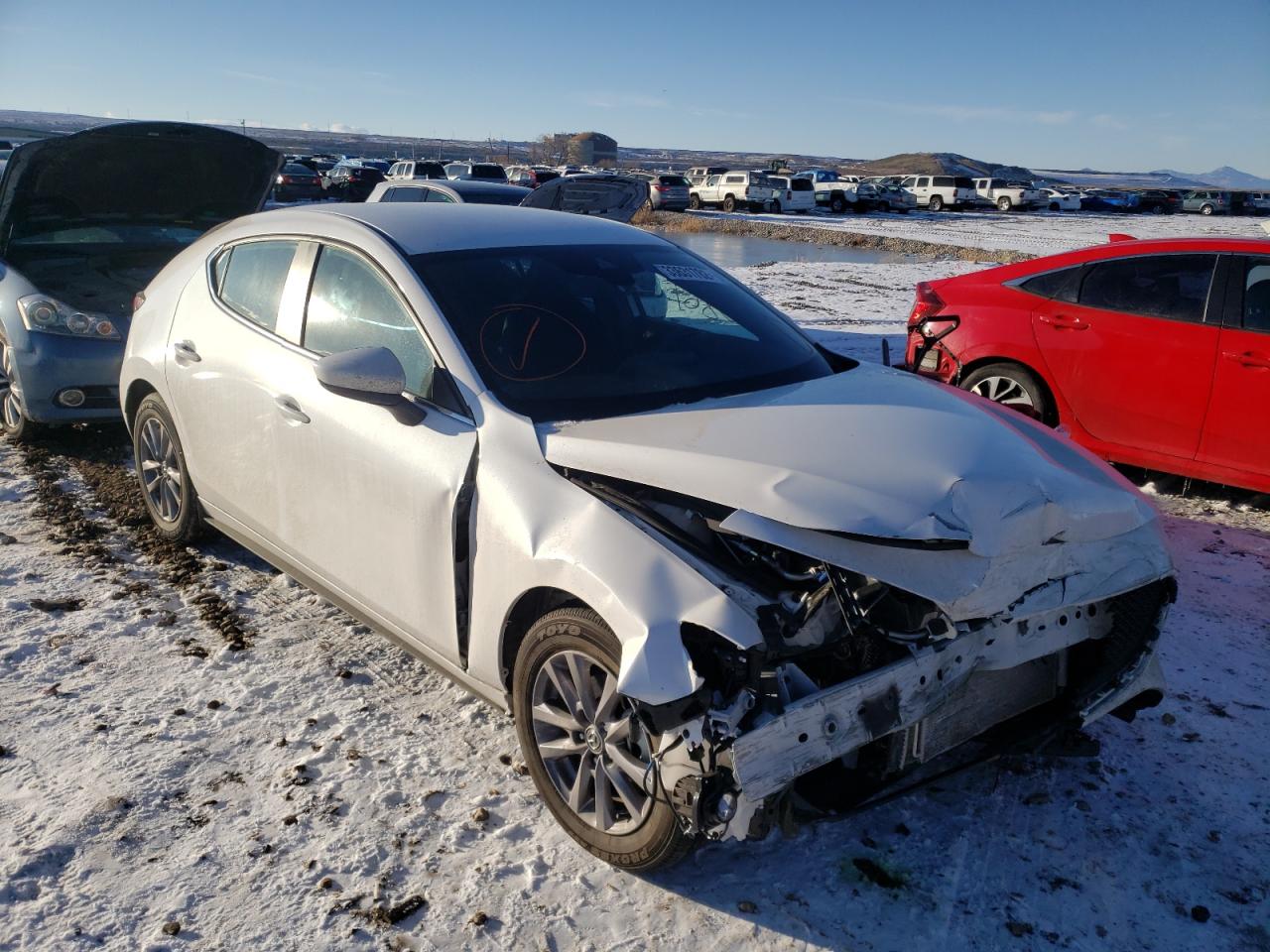 MAZDA 3 2021 with VIN JM1BPAJL4M1320165 - Photo from auction