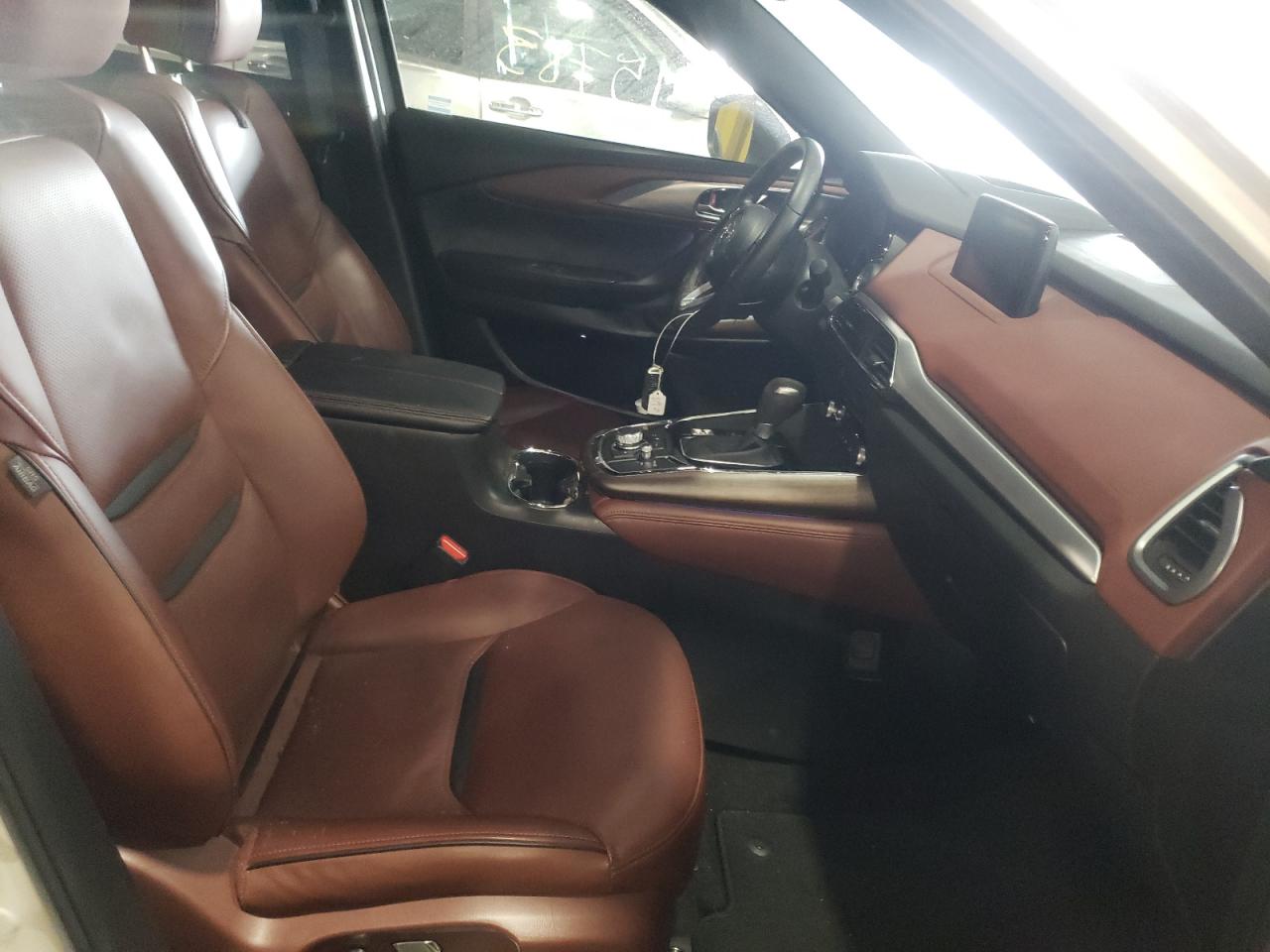Photo 5 from auction – 2019 MAZDA CX-9 SIGNA with VIN JM3TCBEYXK0336747