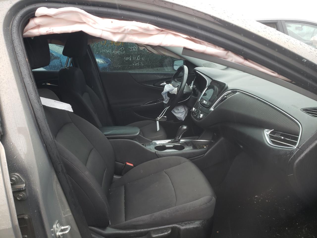 Photo 5 from auction – 2017 CHEVROLET MALIBU LT with VIN 1G1ZE5ST7HF165672