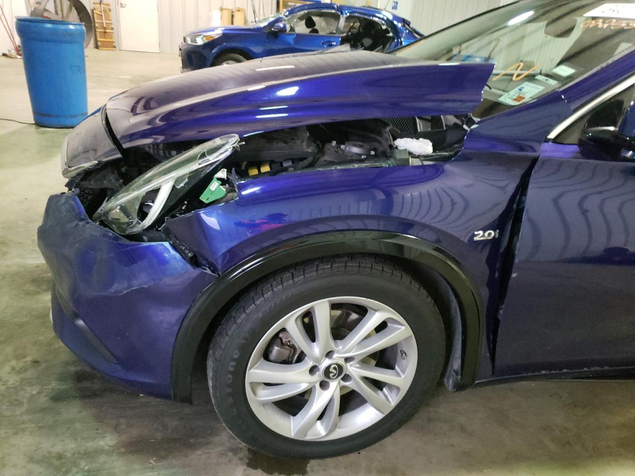 Photo 9 from auction – 2017 INFINITI QX30 BASE with VIN SJKCH5CP6HA022535
