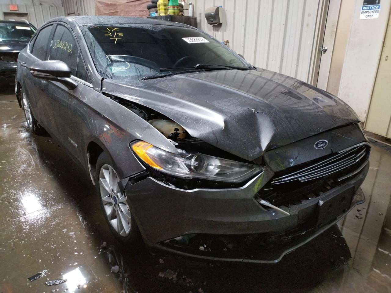 FORD FUSION 2017 with VIN 3FA6P0LU8HR151108 - Photo from auction