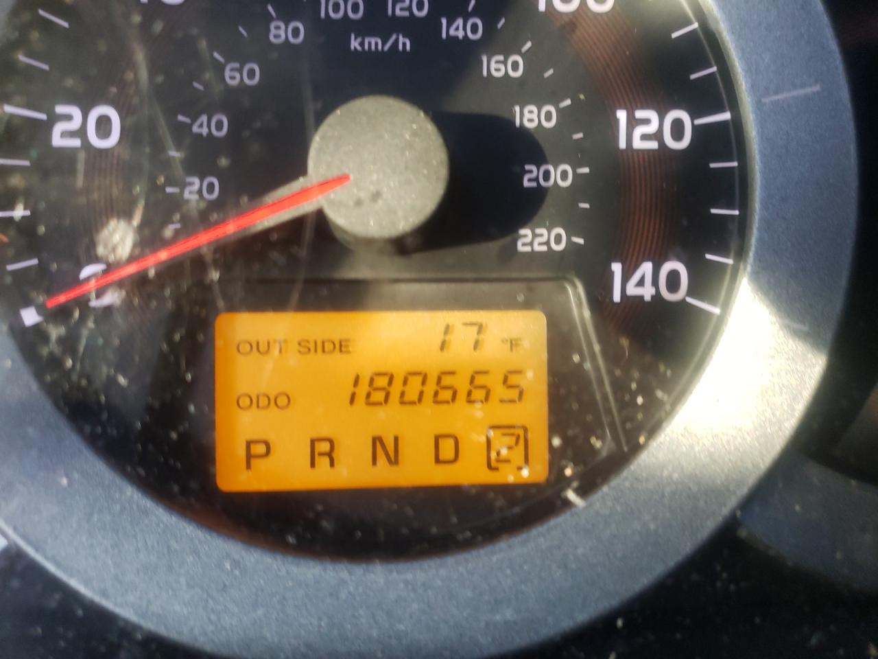 Photo 8 from auction – 2006 TOYOTA RAV4 with VIN JTMBD33V666017493